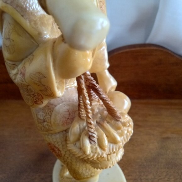 Asian Statue/Figurine - Picture 10 of 11